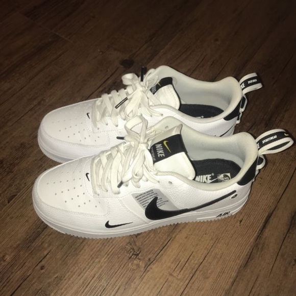 Nike Airforce size 9.5 - Picture 5 of 5